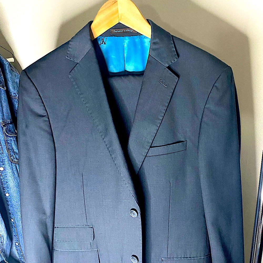 Luciano Natazzi two piece men’s suit 40 S